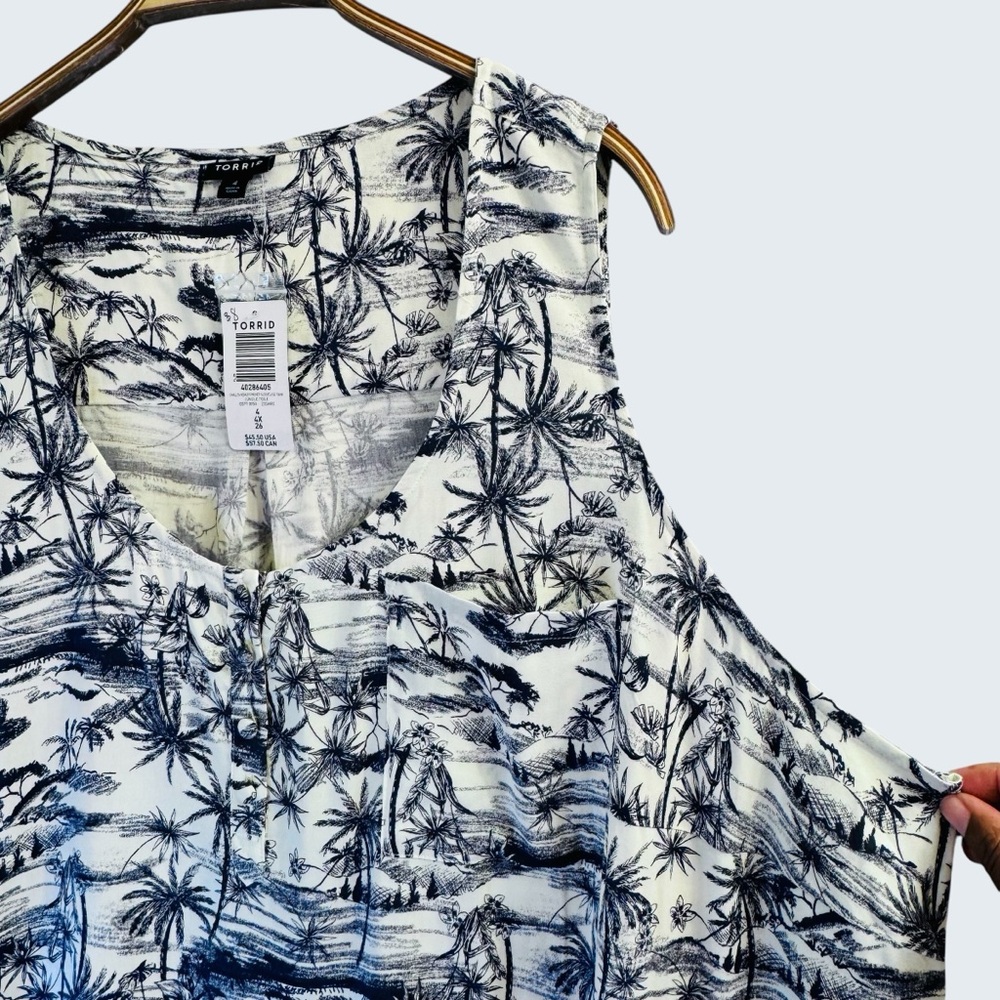Torrid Women’s Tank Top Tropical Palm Print Size 4X - Picture 2 of 15